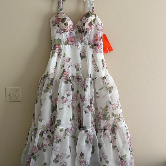 Milla Apple Blossom Gown - Picture 2 of 2